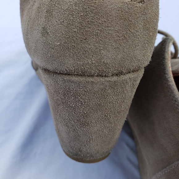 Toms Kala Desert Wedge Suede Booties Size 10 - Picture 9 of 15